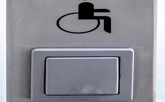 Electronic Locks &a Barriers in Eustis, FL